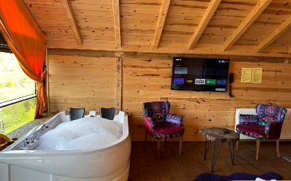 Rize Fırtına Vadisi Manzaralı Jakuzili Suit Bungalov | İlan No: 0059